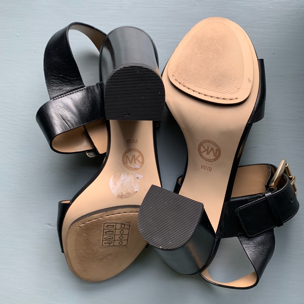 Michael Kors black leather heels - Picture 4 of 4